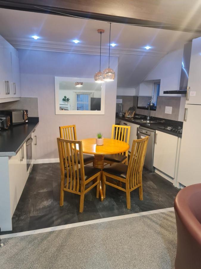 Ulverston Town Centre Flat Exterior photo